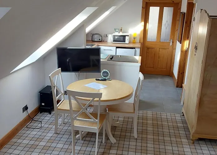 Top Floor Flat Ceol Na Mara